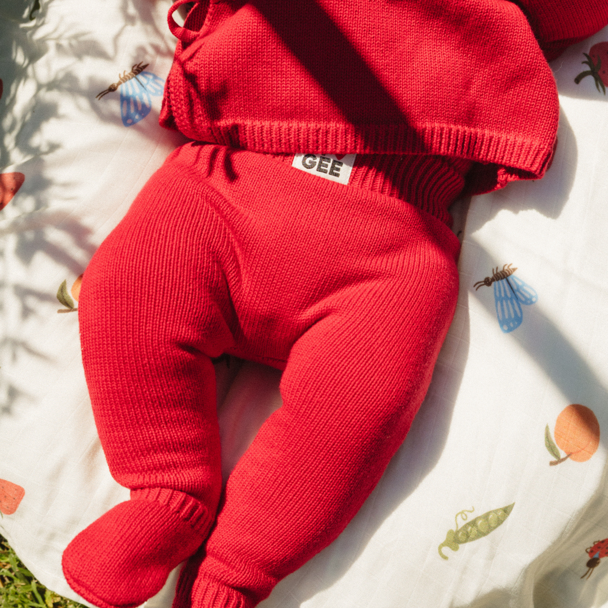 Organic Knitted Pants - Cherry Red