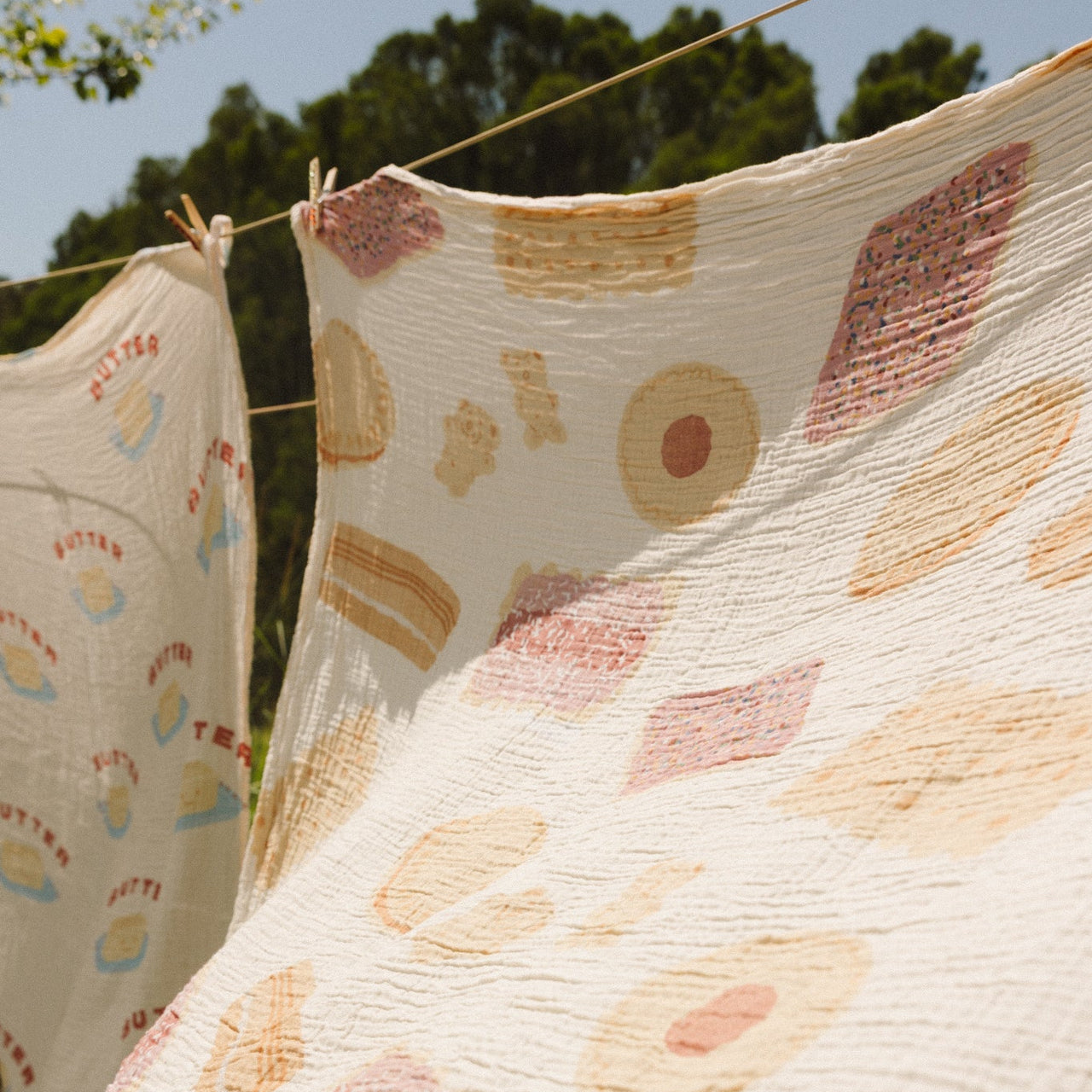 Bickie Break Swaddle