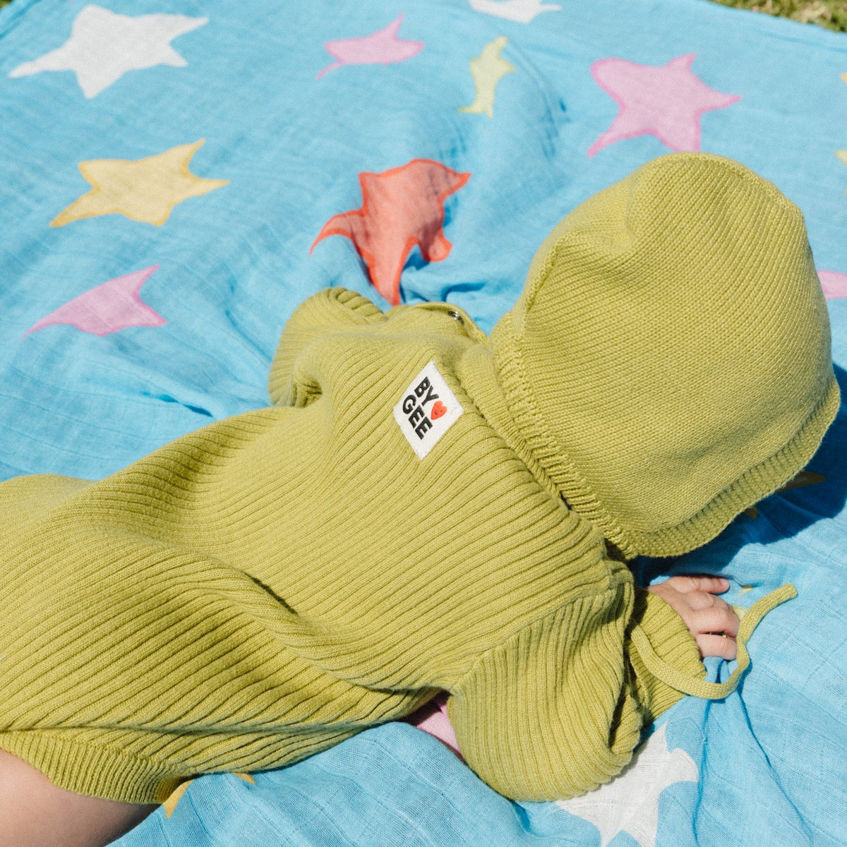 Organic Knitted Bonnet - Apple Green